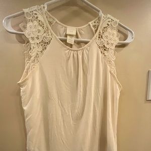 Lace Sleeve White T-shirt